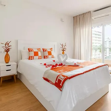 Dbs Lux * Marbella